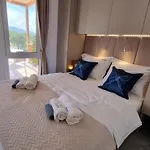 Mobile Blue Charm Dalmata 펜션 오레비츠