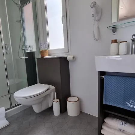 Mobile Blue Charm Dalmata