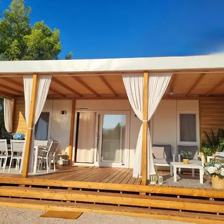 Mobile Blue Charm Dalmata Holiday home Orebic